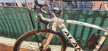 Used Alan Xtreme Shimano 105 2018 Road & Gravel, White — image 2 of 5