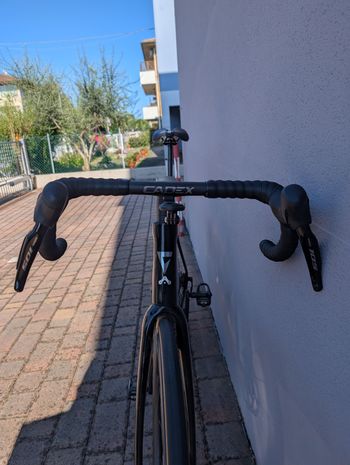 Used Giant TCR Advanced Pro 1 Di2 2025 2025 Road & Gravel, Black — image 4 of 5