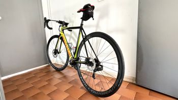 Used Cannondale SuperSix EVO Hi-MOD Disc Ultegra Di2 2017 2017 Road & Gravel, Rosso — image 12 of 13