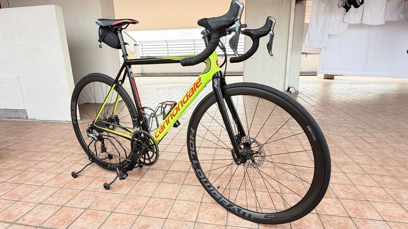 Used Cannondale SuperSix EVO Hi-MOD Disc Ultegra Di2 2017 2017 Road & Gravel