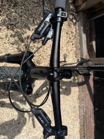 Used Specialized Riprock SRAM NX 2023 Mountainbike, Light Gray, 24 — image 9 of 16