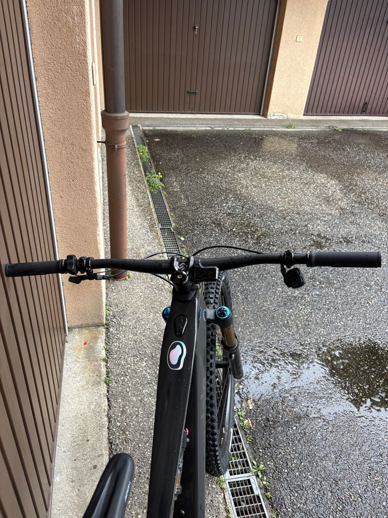 Used Cannondale Moterra Sram Eagle Transmission X0 2025 Mountainbike, Black — image 6 of 8