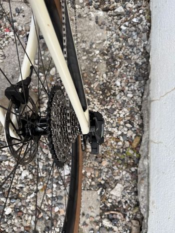 Used Specialized Diverge Sram Force, Zipp 303s, Powermeter 2025 Road & Gravel — image 7 of 11