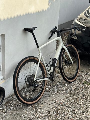 Używany Specialized Diverge Sram Force, Zipp 303s, Powermeter 2025 Road & Gravel