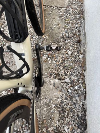 Used Specialized Diverge Sram Force, Zipp 303s, Powermeter 2025 Road & Gravel — image 4 of 11