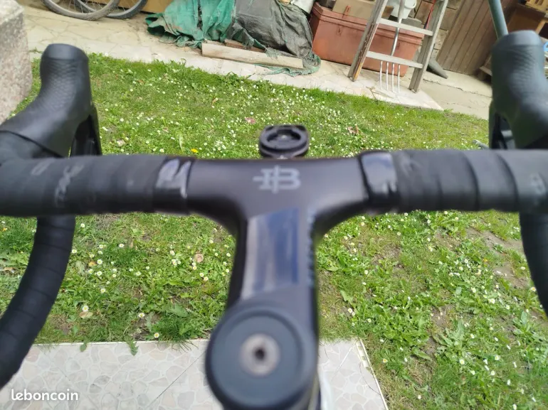 Used Trek Trek Madone Slr 9 2021 2021 Road & Gravel — image 9 of 13