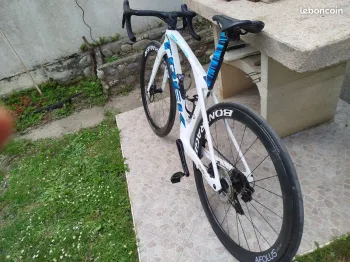 Used Trek Trek Madone Slr 9 2021 2021 Road & Gravel — image 4 of 13