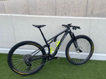 Used Specialized Epic Frameset 2025 Mountainbike — image 3 of 3