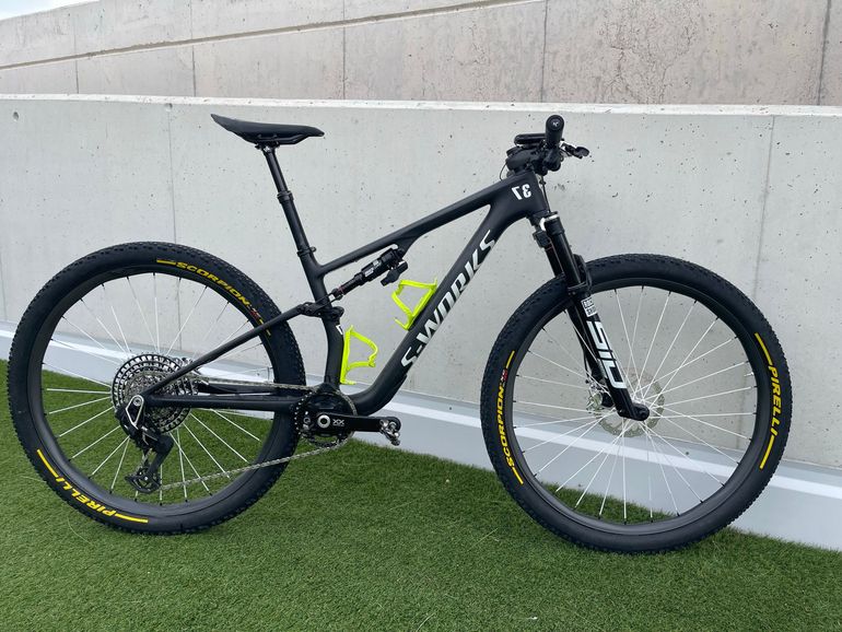 Used Specialized Epic Frameset 2025 Mountainbike — image 1 of 3