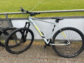 Used Scott Scott Voltage FR 20 2012 Mountainbike, Weiß — image 9 of 15