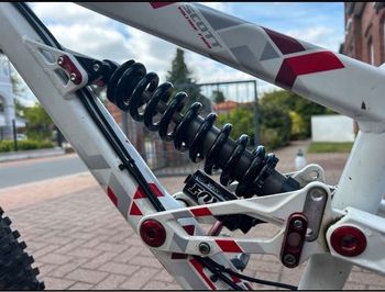 Used Scott Scott Voltage FR 20 2012 Mountainbike, Weiß — image 3 of 15