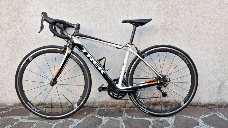 Used Trek Domane 4.3 Compact 2016 2016 Road & Gravel, Bianco — image 6 of 6