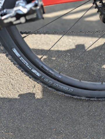 Używany Giant Revolt X 1 2025 2025 Road & Gravel — zdjęcie 7 z 11