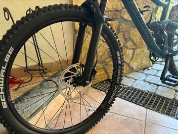 Tweedehands Lapierre Zesty TR 4.9 2023 2023 Mountainbike — afbeelding 3 van 4