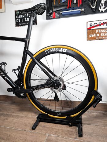 Used Specialized S-Works Tarmac SL7 Ultegra DI2 2023 2023 Road & Gravel, Black — image 22 of 25