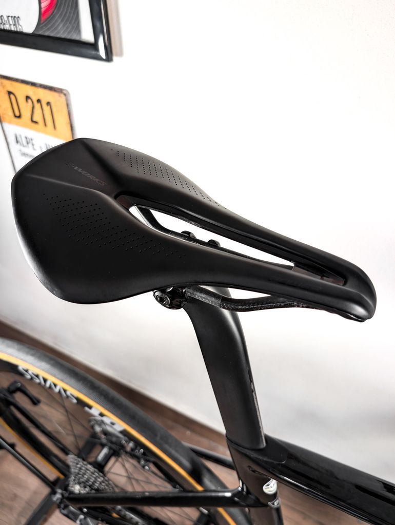 Used Specialized S-Works Tarmac SL7 Ultegra DI2 2023 2023 Road & Gravel, Black — image 17 of 25