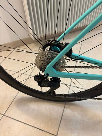 Used Bianchi Specialissima COMP 105 Di2 2025 2025 Road & Gravel — image 4 of 6