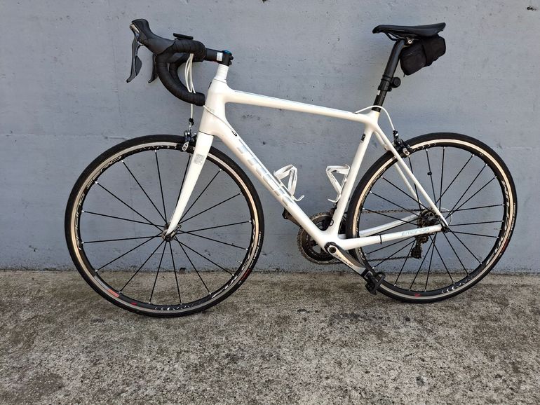 Used Trek Emonda Shimano Dura Ace 2017 Road & Gravel, Bianco — image 2 of 3