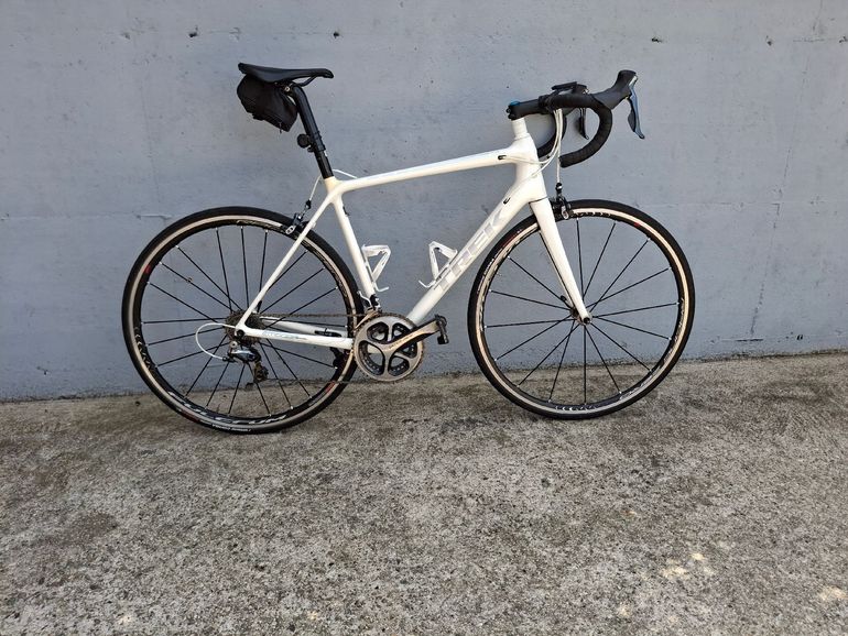Used Trek Emonda Shimano Dura Ace 2017 Road & Gravel, Bianco — image 1 of 3