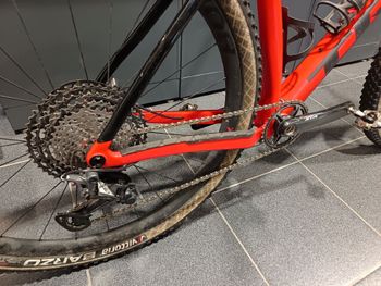 Used Trek Procaliber Shimano XTR 2024 Mountainbike, Red — image 3 of 5
