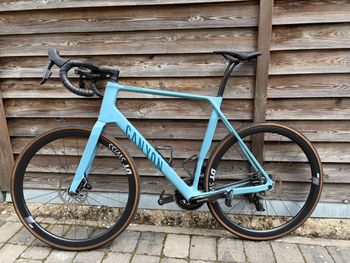 Used Canyon Endurace CF SLX 8 AXS 2023 2023 Road & Gravel, Blue — image 2 of 20