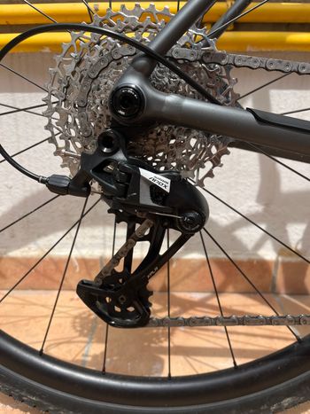 Used Specialized Crux DSW Comp - SRAM Apex XPLR 2025 2025 Road & Gravel, Black — image 5 of 7