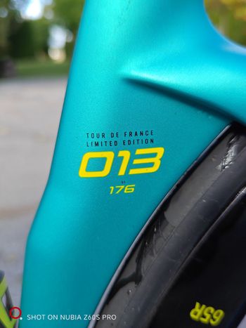 Used Bianchi Oltre RC, Tour de France Limited Edition Durace Di2 2023 2023 Road & Gravel, Green — image 12 of 14