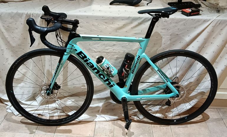 Used Bianchi Aria Disc 105 2019 2019 Road & Gravel, Blue — image 7 of 7