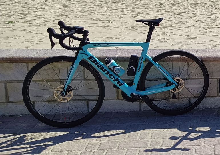 Used Bianchi Aria Disc 105 2019 2019 Road & Gravel, Blue — image 3 of 7