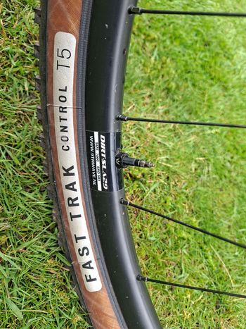 Used Orbea OIZ M30 2022 2022 Mountainbike, Rot, 29 — image 8 of 8