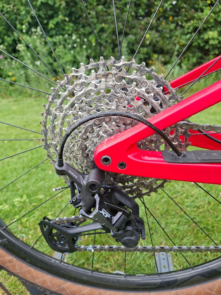 Used Orbea OIZ M30 2022 2022 Mountainbike, Rot, 29 — image 2 of 8