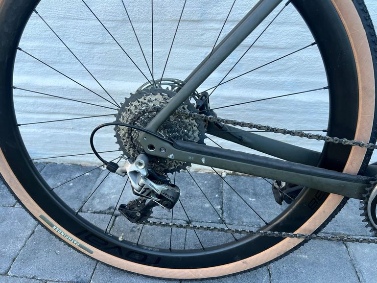 Used Specialized Diverge SRAM Rival 2023 Road & Gravel, Green — image 10 of 14