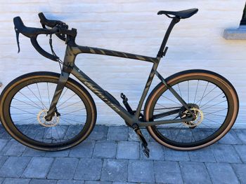 Käytetty Specialized Diverge SRAM Rival 2023 Road & Gravel — kuva 2 / 9