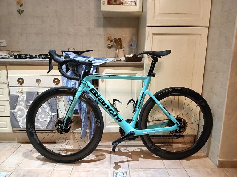 Used Bianchi Aria Disc 105 2019 2019 Road & Gravel, Blue — image 3 of 6