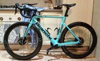 Used Bianchi Aria Disc 105 2019 2019 Road & Gravel, Blue — image 6 of 6
