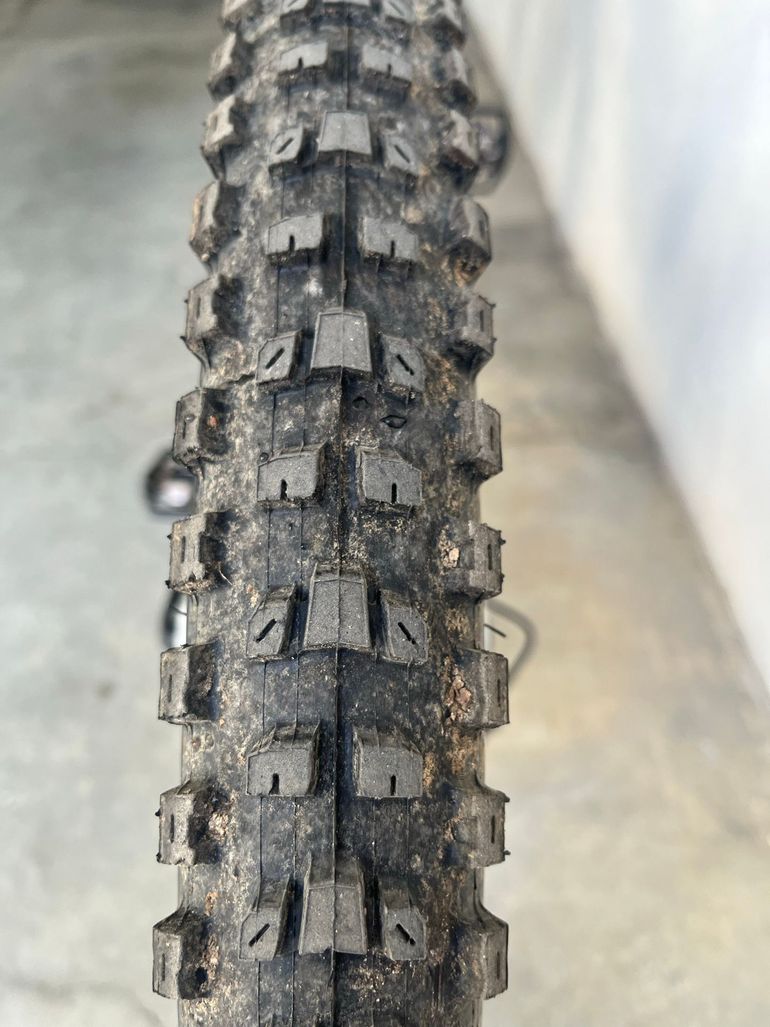 Used Scott Genius 940 2025 2025 Mountainbike, Light Gray, 29 — image 5 of 21