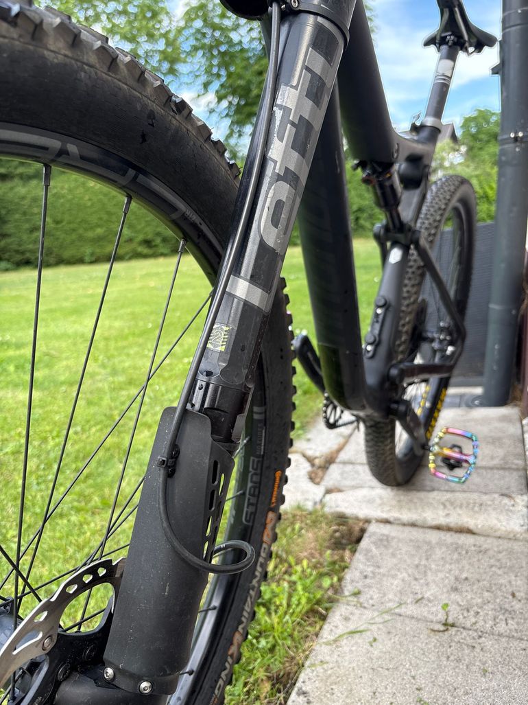 Used Cannondale Scalpel-Si Carbon 3 2017 2017 Mountainbike, Black, 29 — image 6 of 8