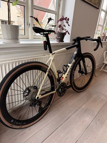 Used Canyon Grail CFR Di2 2026 2026 Road & Gravel, Black — image 5 of 5