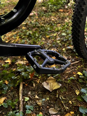 Marin Rift Zone 29 1 2022 2022 Mountainbike usato, Nero — immagine 15 di 22