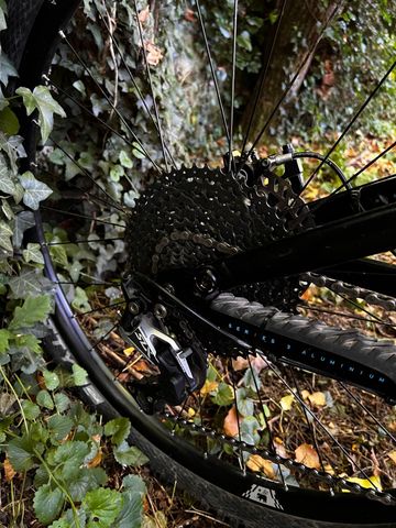 Marin Rift Zone 29 1 2022 2022 Mountainbike usato, Nero — immagine 9 di 22