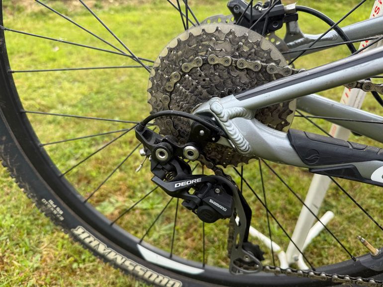 Używany Giant Anthem SX 27.5 2015 2015 Mountainbike — zdjęcie 4 z 7