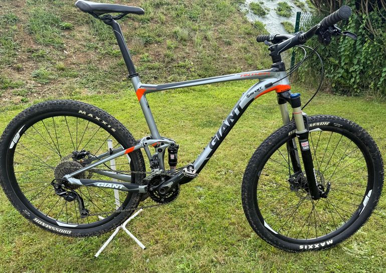Używany Giant Anthem SX 27.5 2015 2015 Mountainbike — zdjęcie 1 z 7