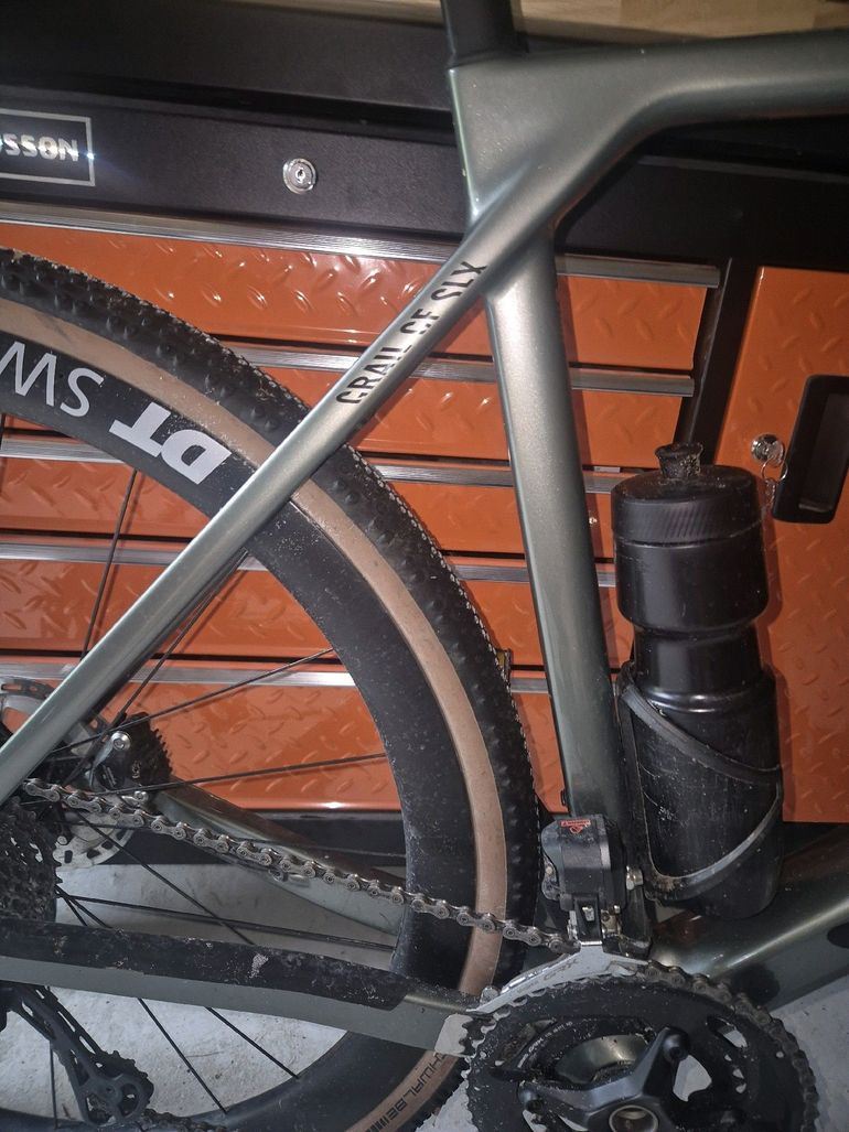 Used Canyon Grail CF SLX 8 Di2 2024 2024 Road & Gravel, Verde — image 8 of 11