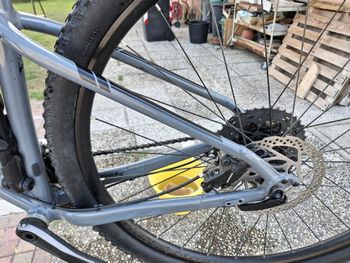 Used Trek X-Caliber 9 2019 2019 Mountainbike, Light Gray, 27.5, 29 — image 7 of 7
