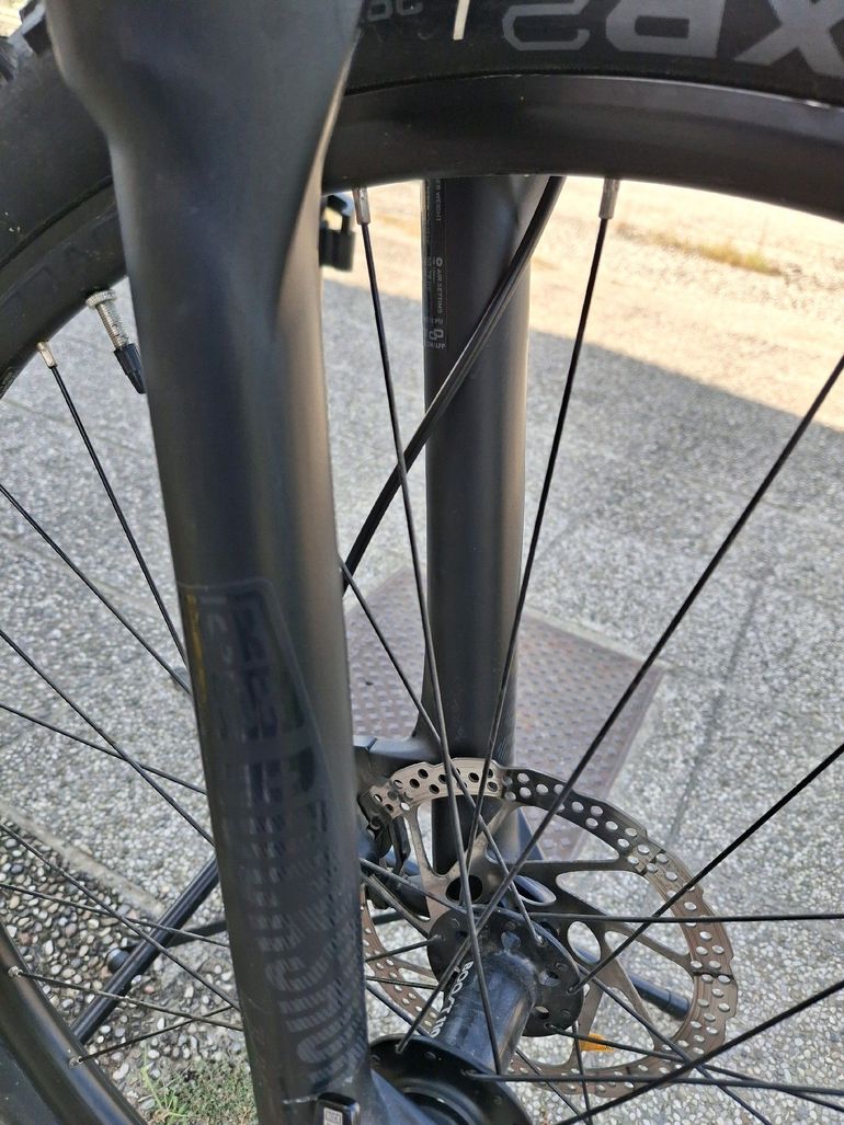 Used Trek X-Caliber 9 2019 2019 Mountainbike, Light Gray, 27.5, 29 — image 5 of 7