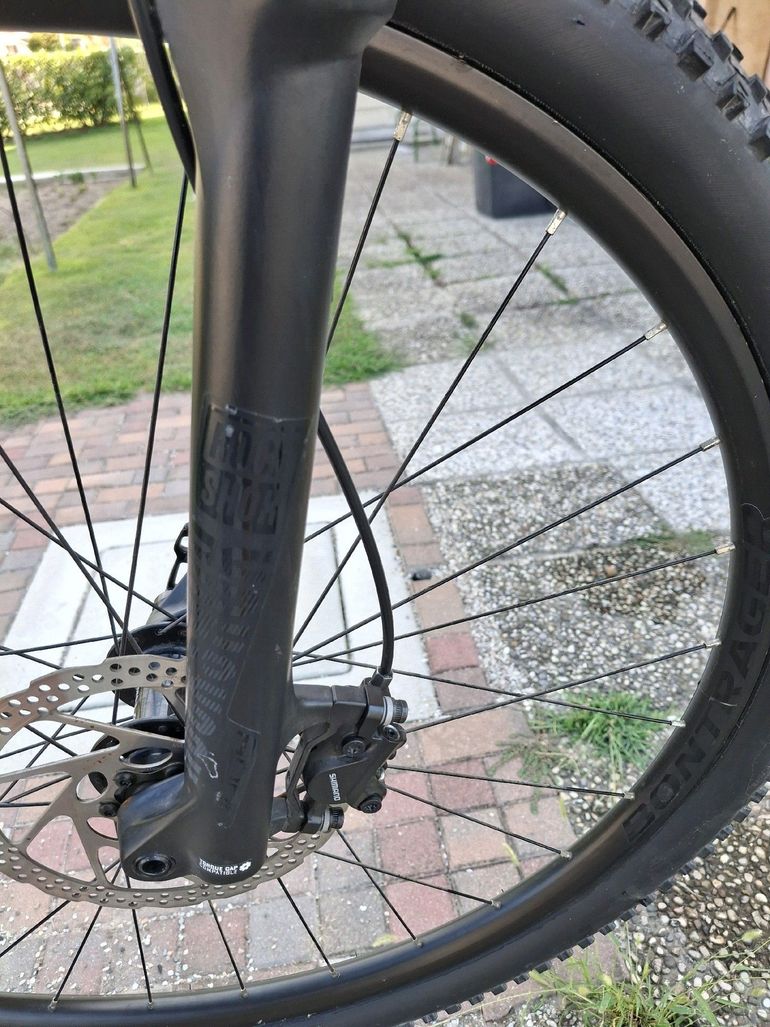Used Trek X-Caliber 9 2019 2019 Mountainbike, Light Gray, 27.5, 29 — image 4 of 7