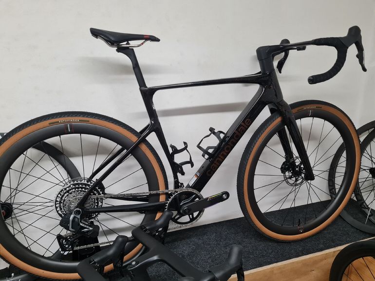 Used Cannondale SuperX 1 2026 2026 Road & Gravel, Black — image 2 of 20
