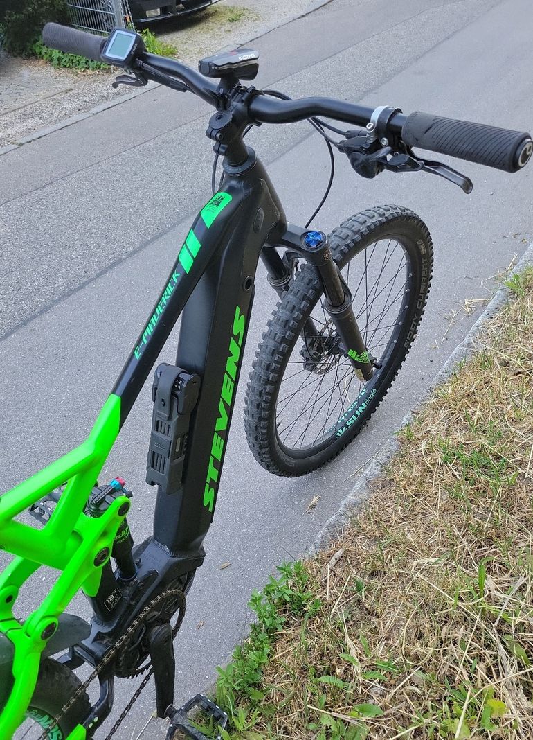 Used Stevens E-Maverick 2020 2020 Mountainbike — image 7 of 16