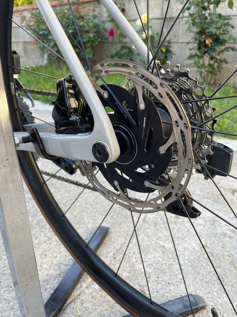 Used Canyon Endurace CF SL 7 eTAP 2022 2022 Road & Gravel — image 6 of 15