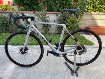 Used Canyon Endurace CF SL 7 eTAP 2022 2022 Road & Gravel — image 2 of 15
